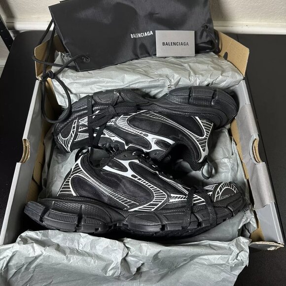 Balenciaga Track Runner - Picture 1 of 5